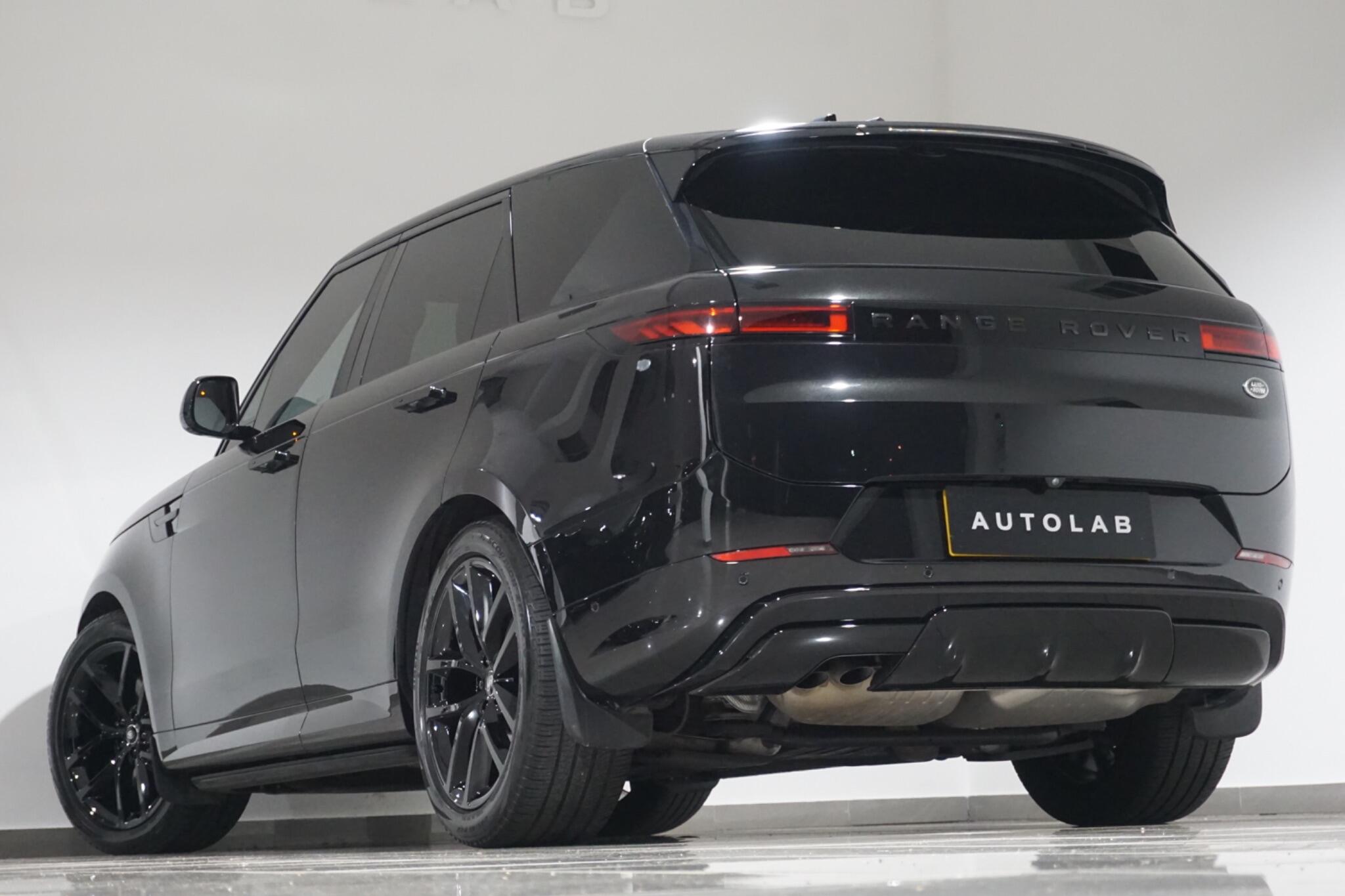 Land Rover Range Rover Sport 3.0 D300 MHEV Dynamic SE Auto 4WD Euro 6 (s/s) 5dr